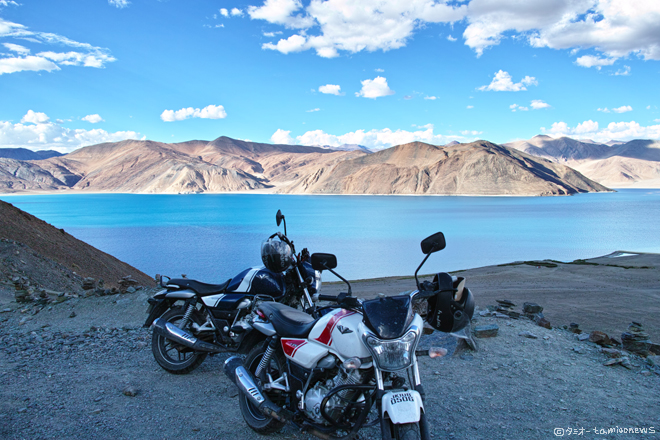 バイク旅　パンゴン湖